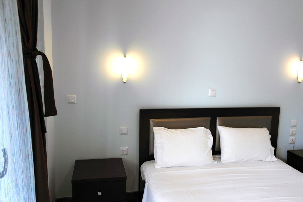 Hotel Makednos Nikíti Eksteriør bilde