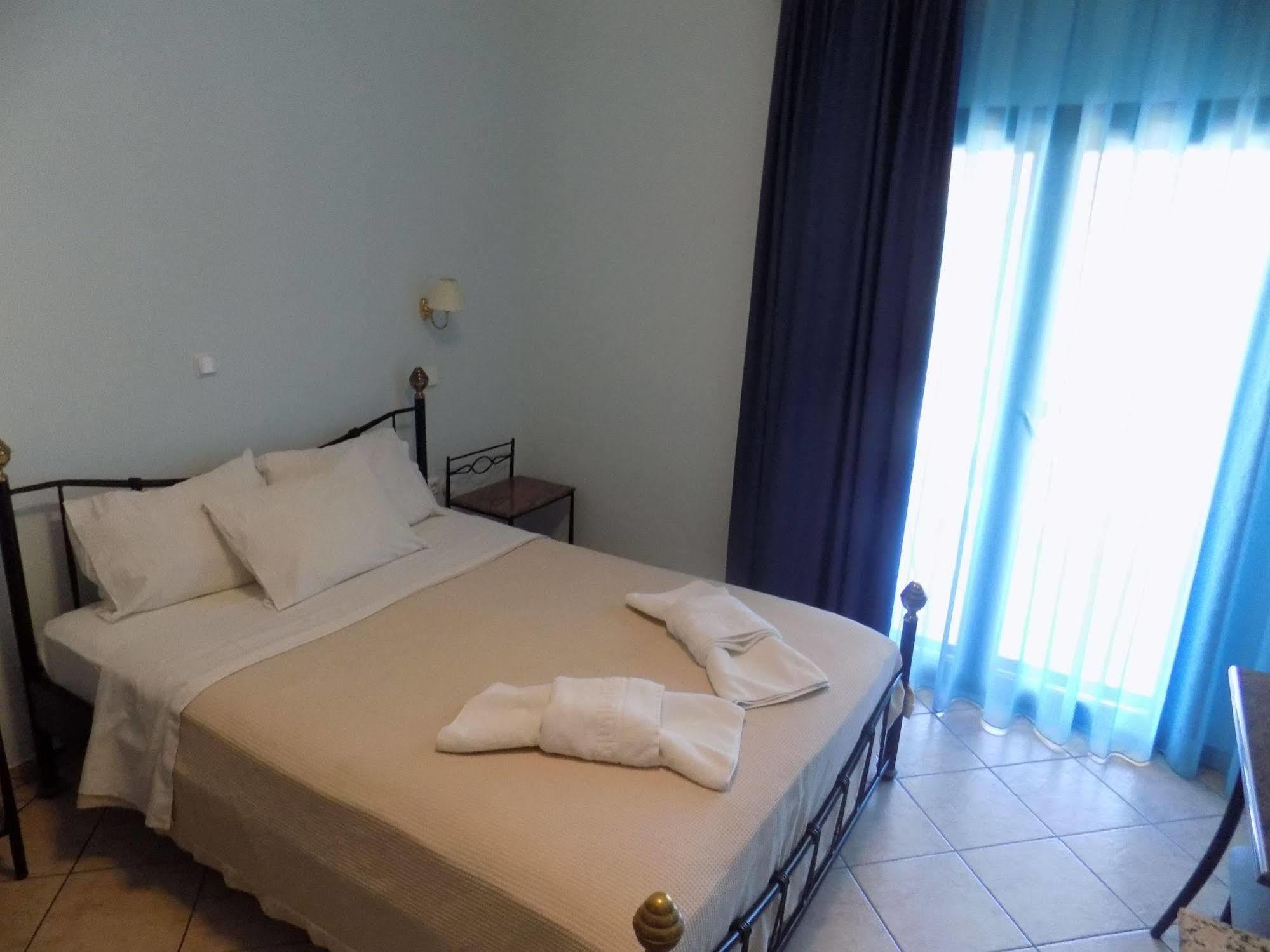 Hotel Makednos Nikíti Eksteriør bilde